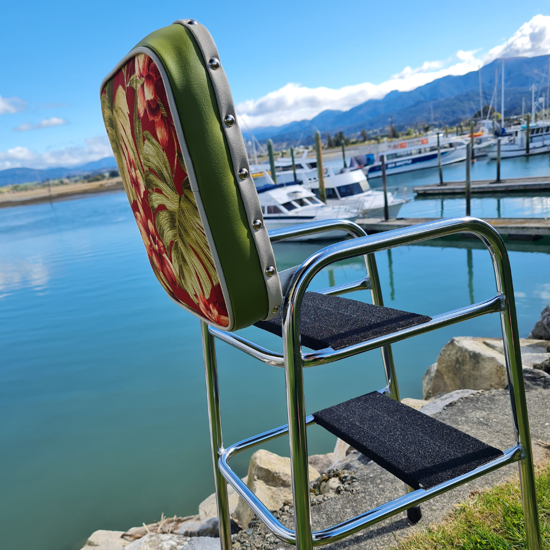 Retro Chrome Step Stool - Seat