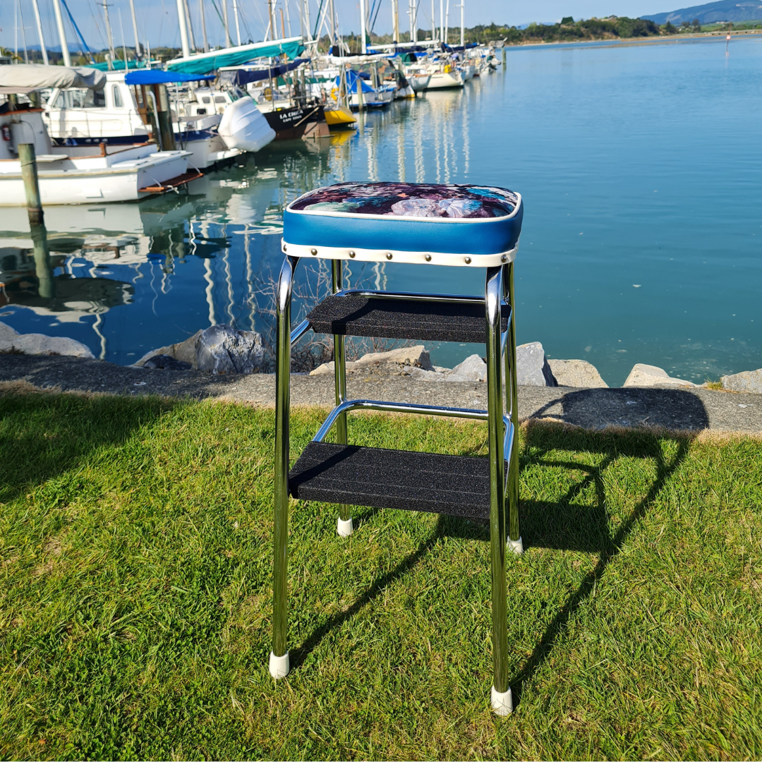 Retro Chrome Step Stool - Seat