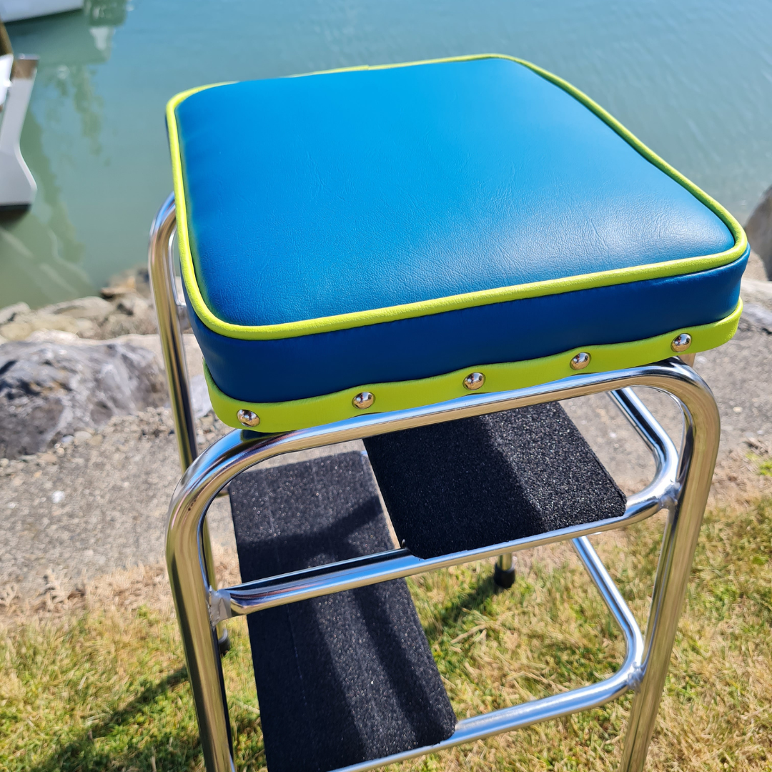 Retro Chrome Step Stool - Seat