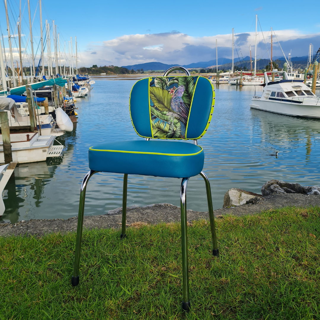 Bedroom / Office / Hallway / Chair