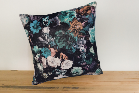Flowerbomb - Frost and Keylargo / Ocean Cushion Cover