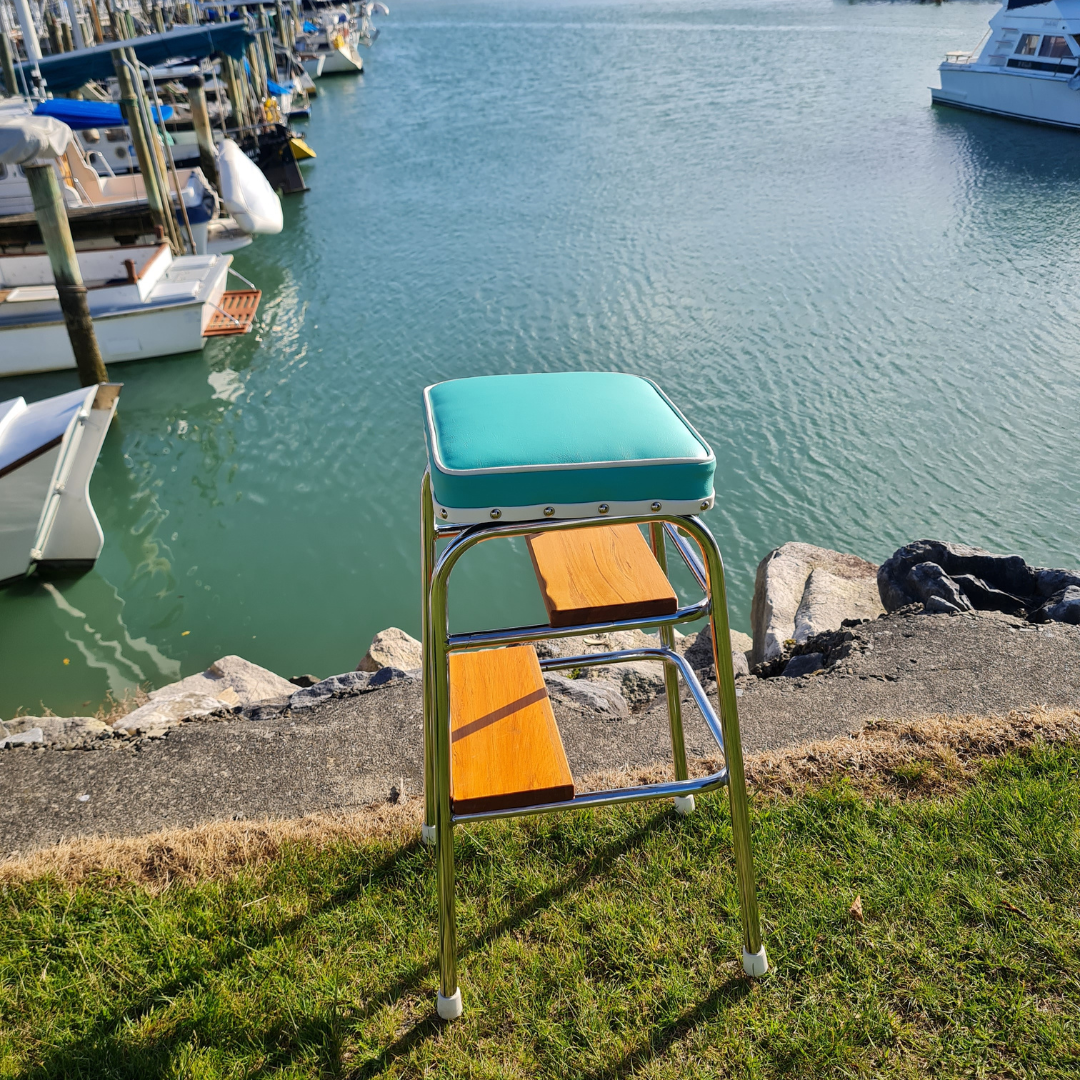 Retro Chrome Step Stool - Seat