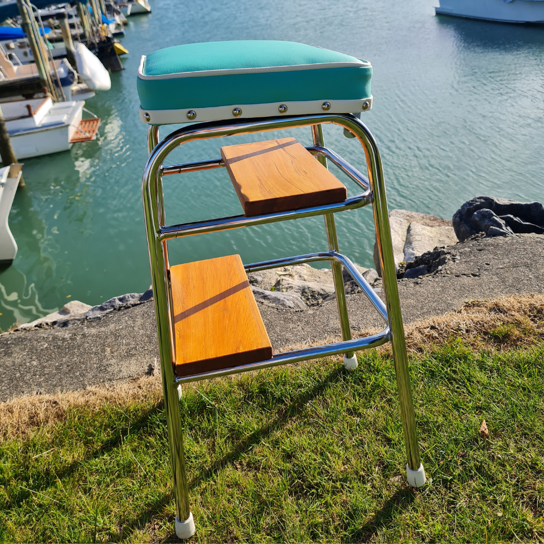 Retro Chrome Step Stool - Seat