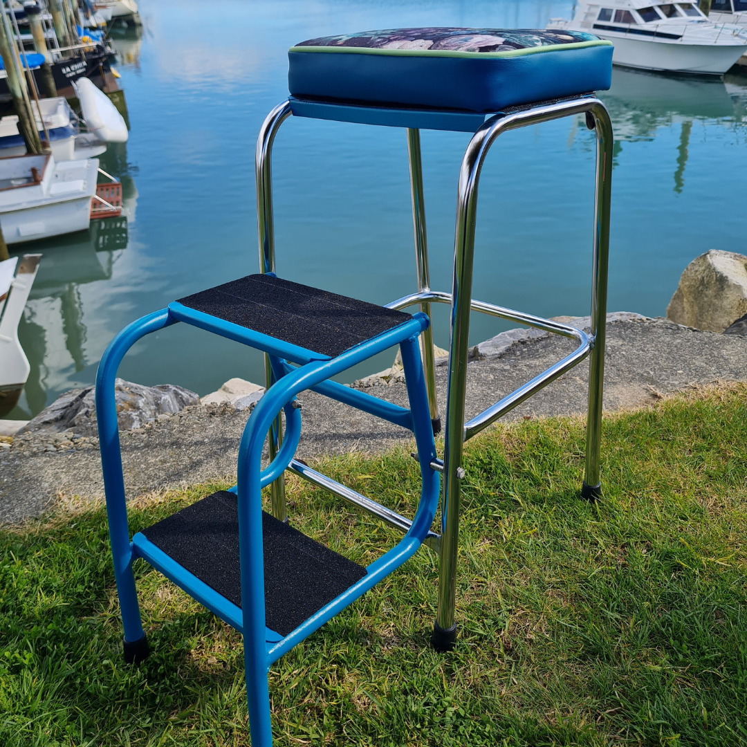 Retro Chrome Step Stool - Seat