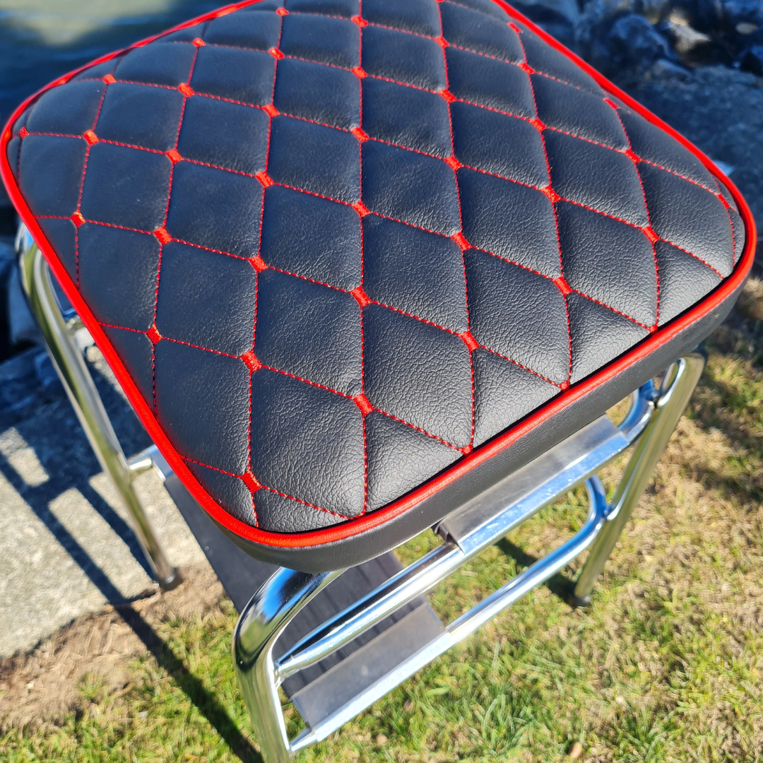 Retro Chrome Step Stool - Seat