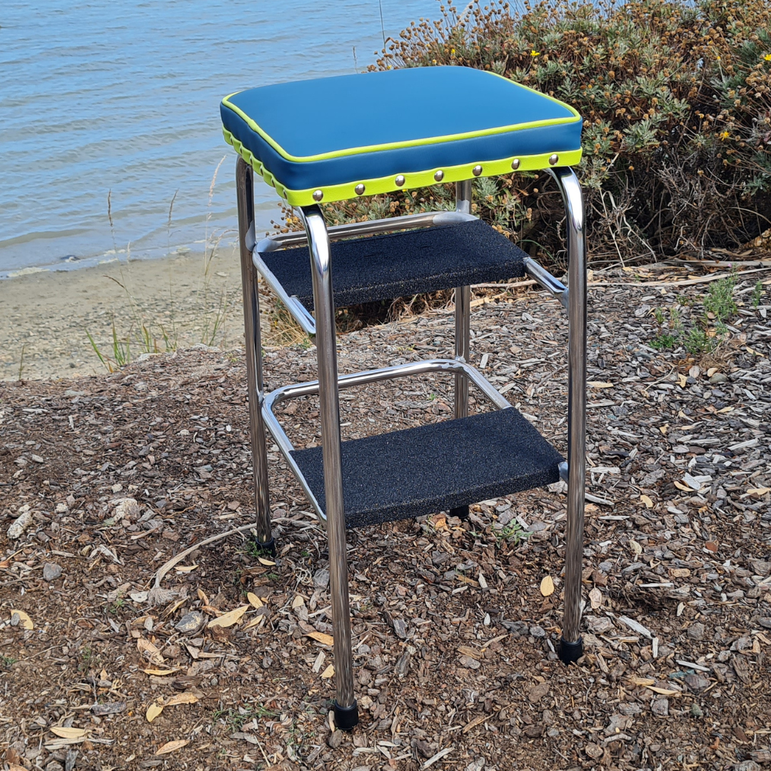 Retro Chrome Step Stool - Seat