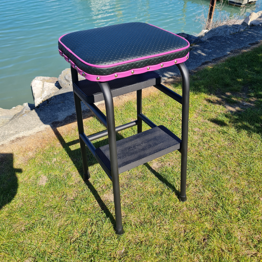 Retro Painted Step Stool - Seat Black