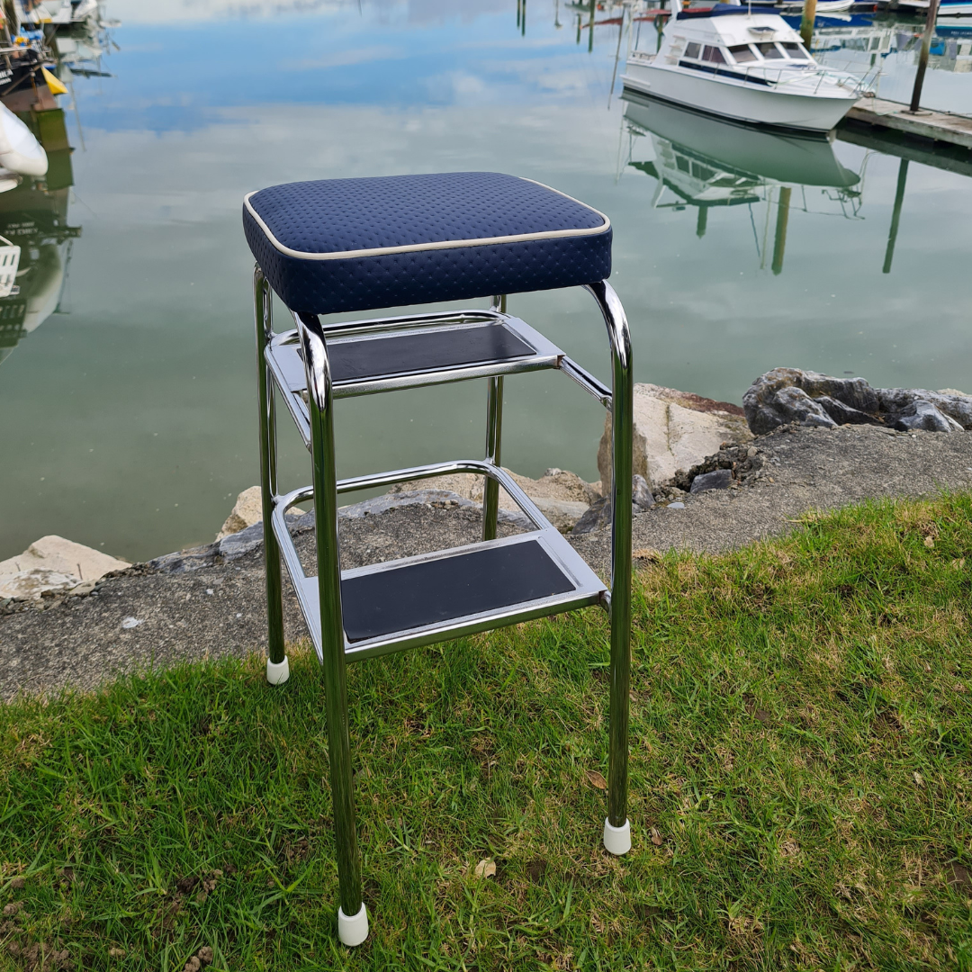 Retro Chrome Step Stool - Seat