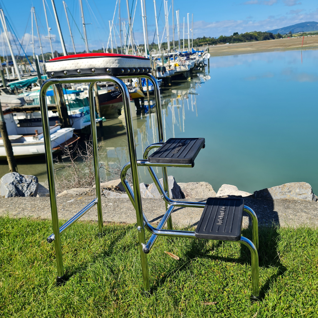 Retro Chrome Step Stool - Seat