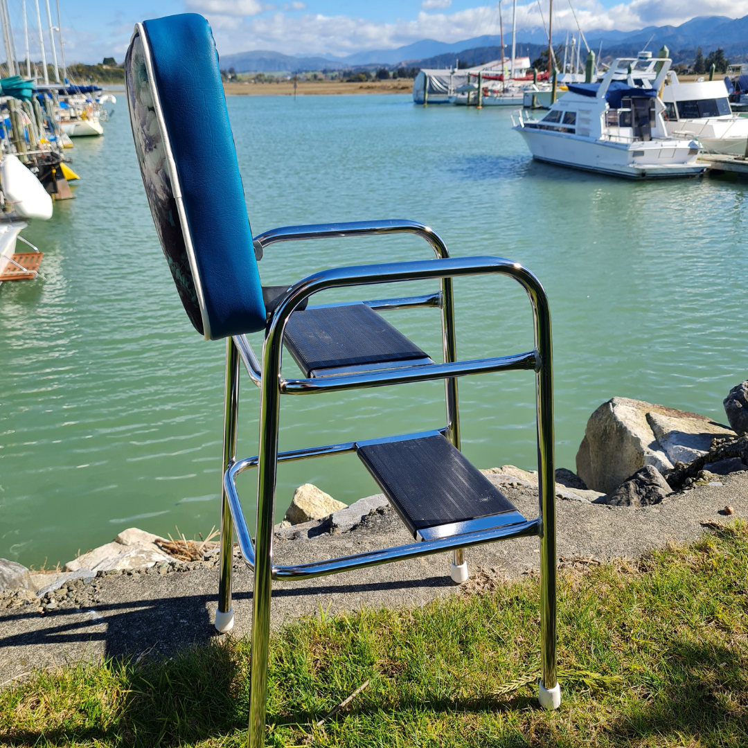 Retro Chrome Step Stool - Seat