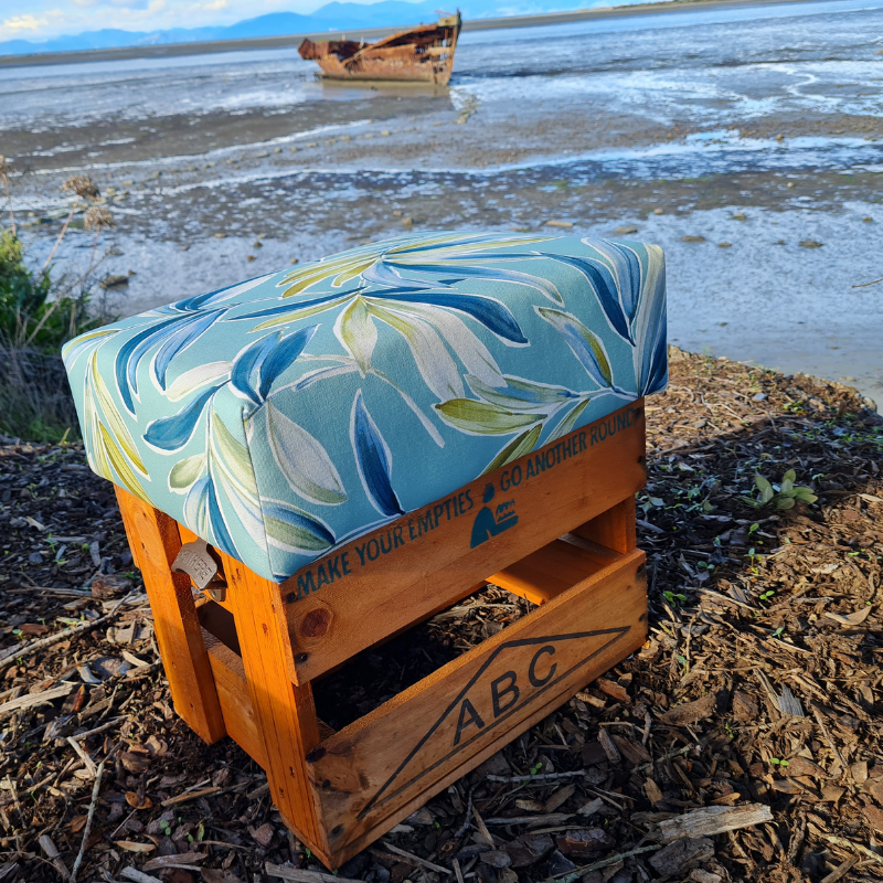 Footstool / Seat ABC Beercrate Base