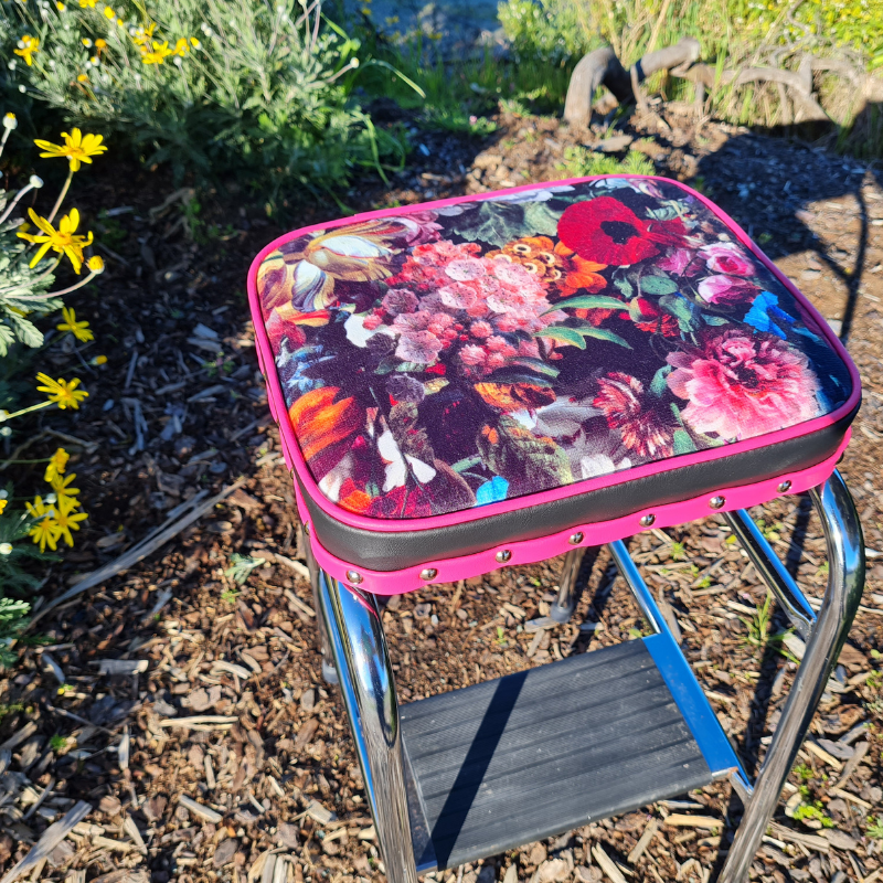 Retro Chrome Stool - Seat