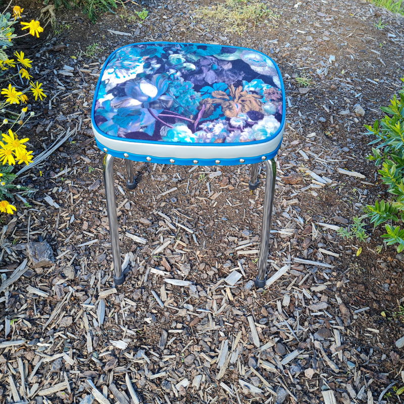 Retro Chrome Stool - Seat