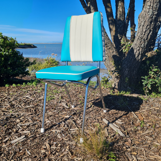 Bedroom / Office Chair / Deco inspired colours