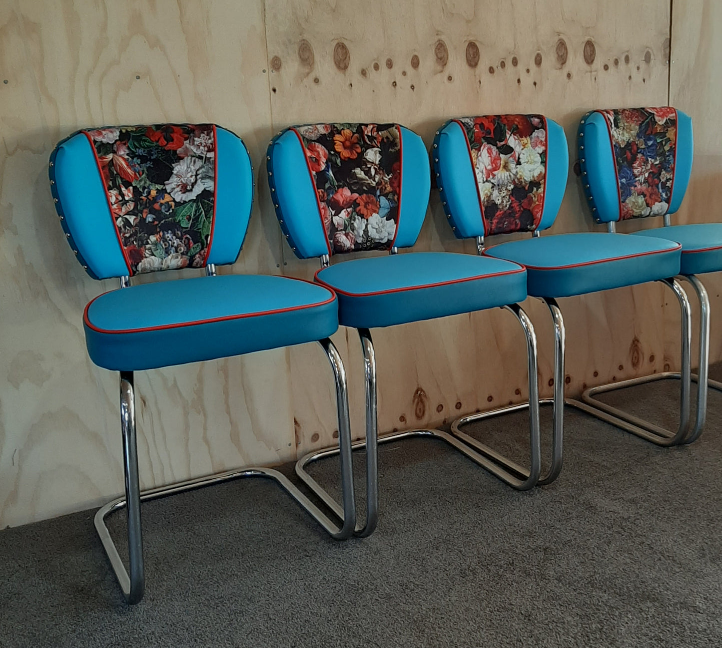 Flower bomb Chrome Chairs