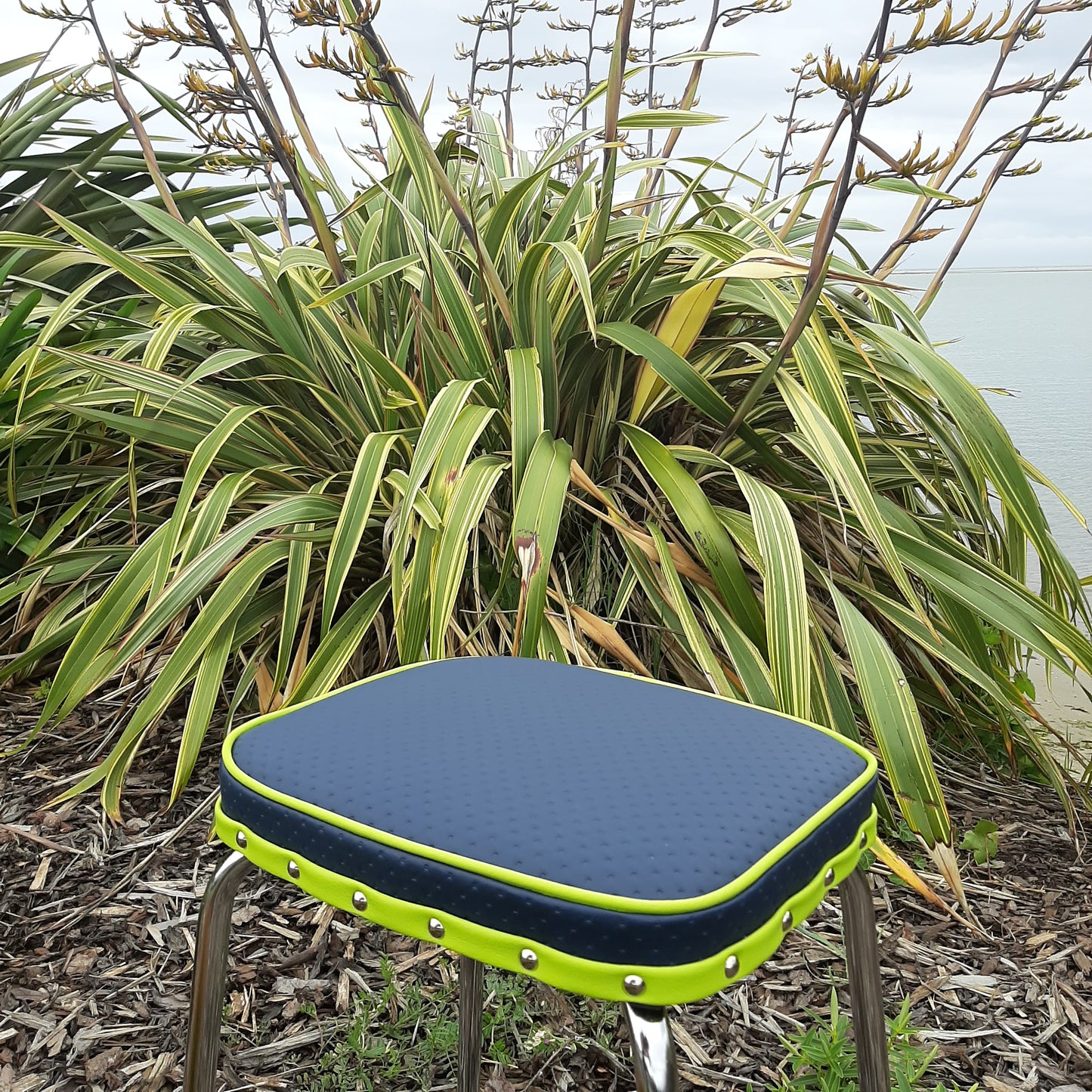Retro Chrome Stool - Seat
