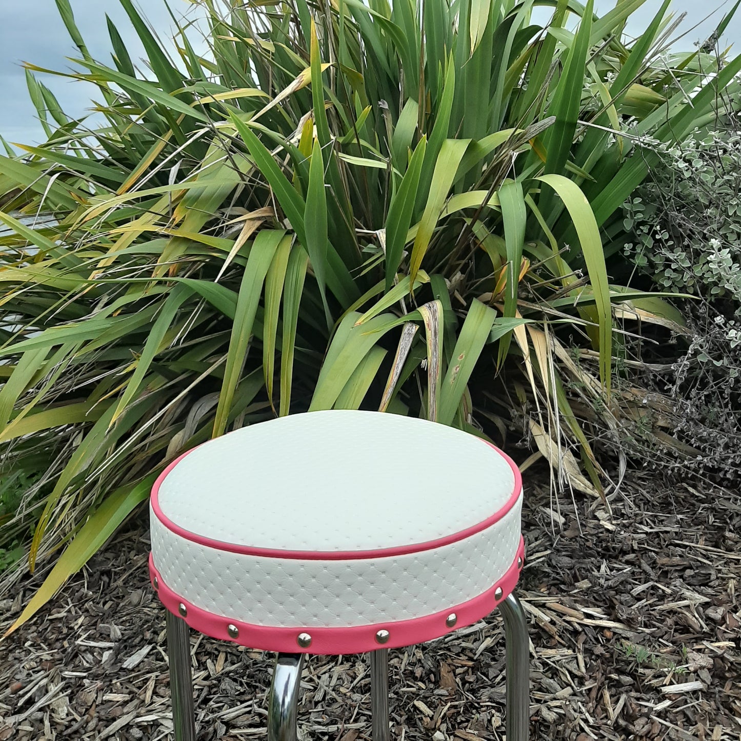 Retro Chrome Stool - Seat