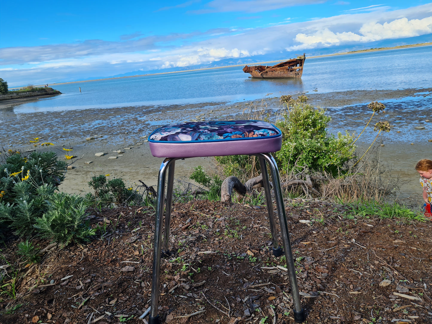 Retro Chrome Stool - Seat - Flower bomb - Blues