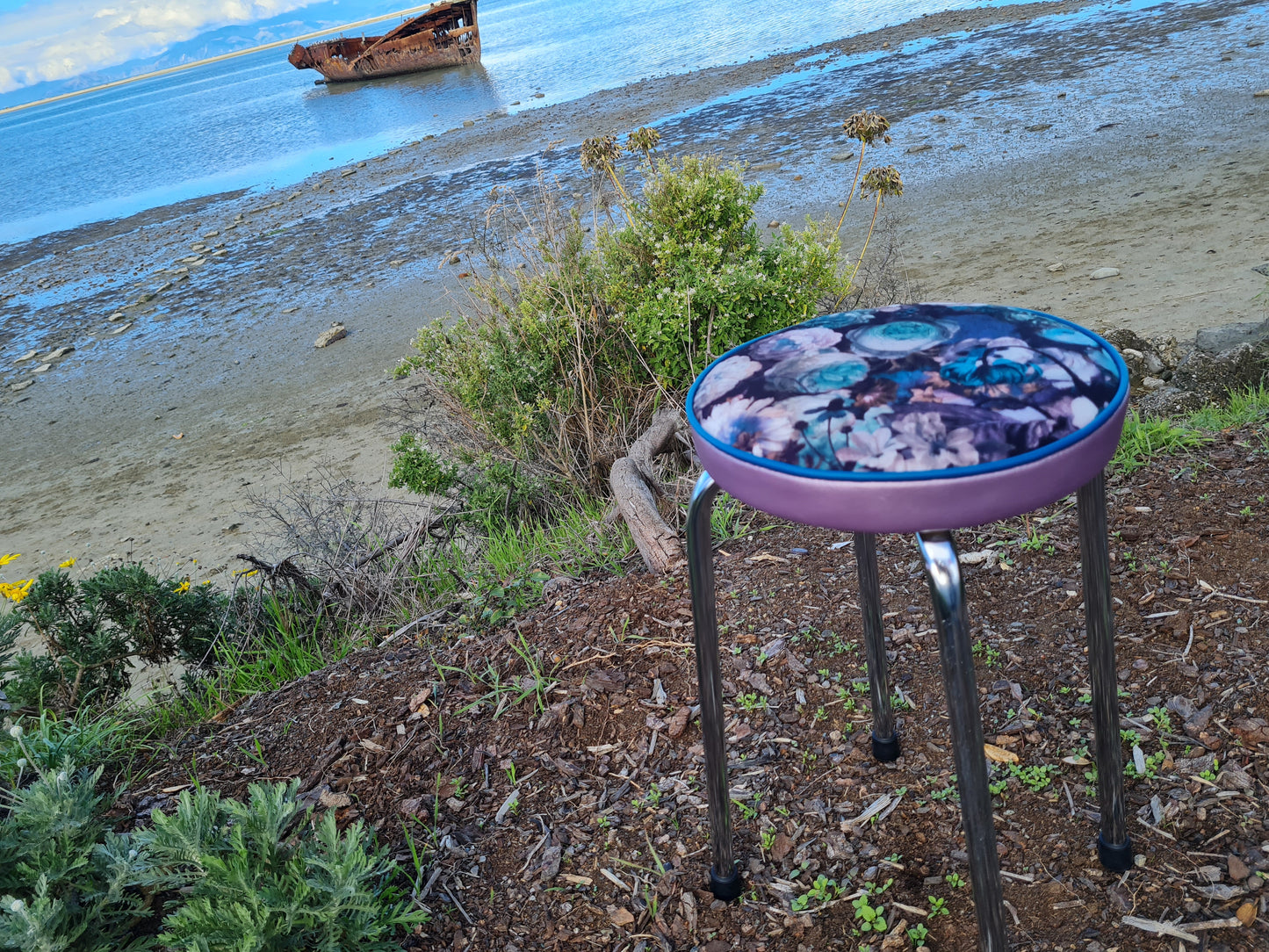 Retro Chrome Stool - Seat - Flower bomb - Blues