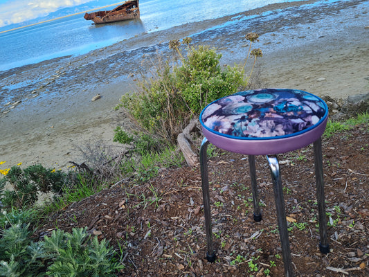 Retro Chrome Stool - Seat - Flower bomb - Blues