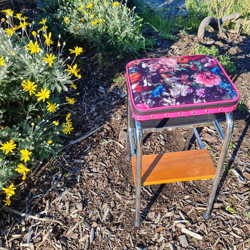 Retro Chrome Stool - Seat - Wooden Step