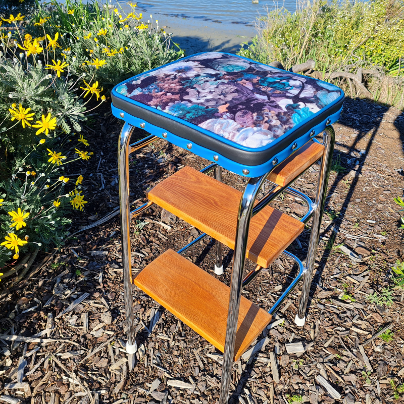 Retro Chrome Stool - Seat - Wooden Steps