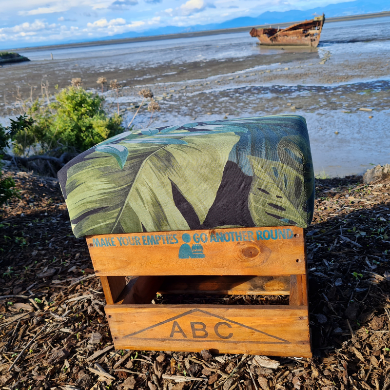 Footstool / Seat ABC Beercrate Base