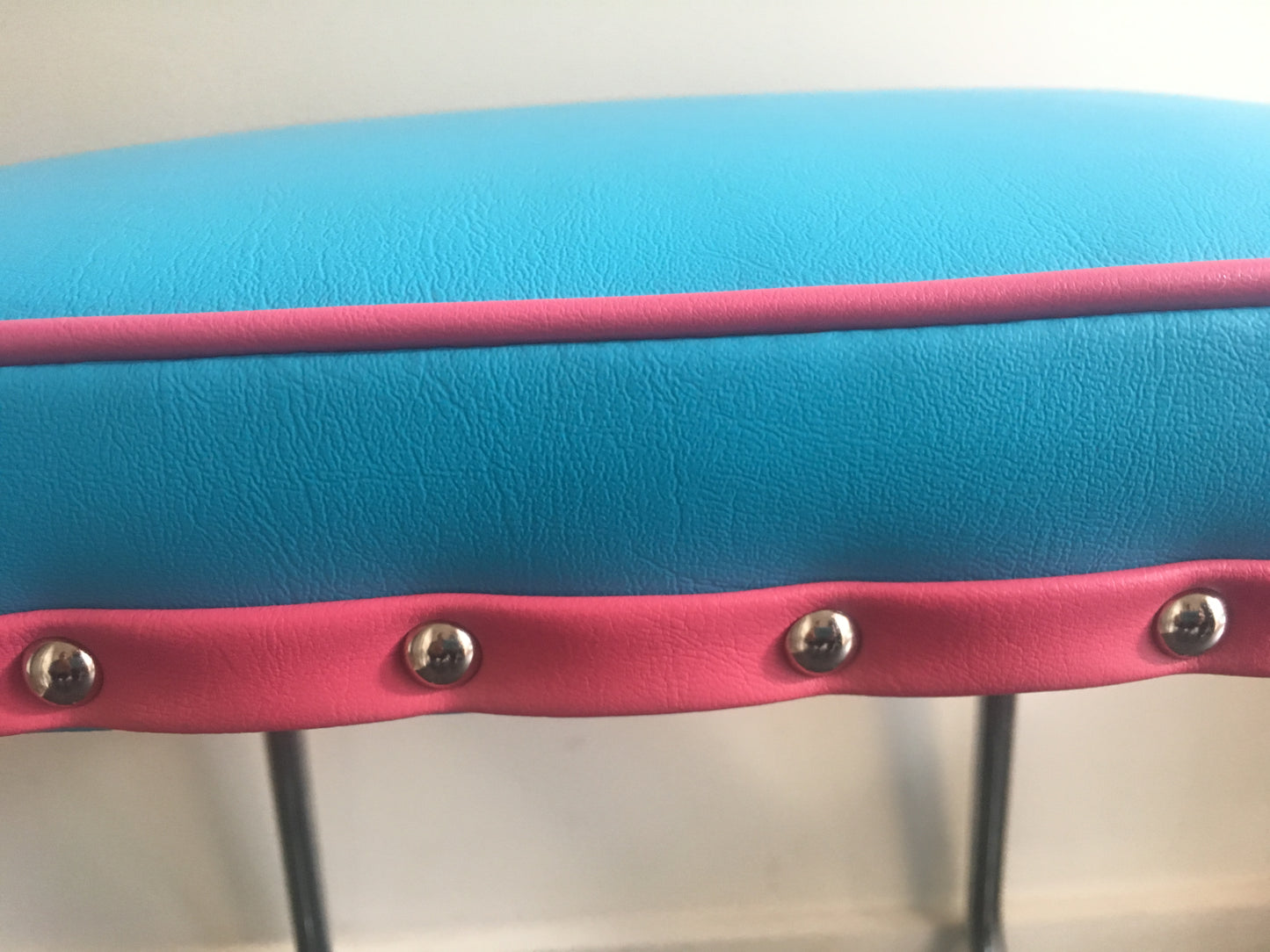 Retro Stool