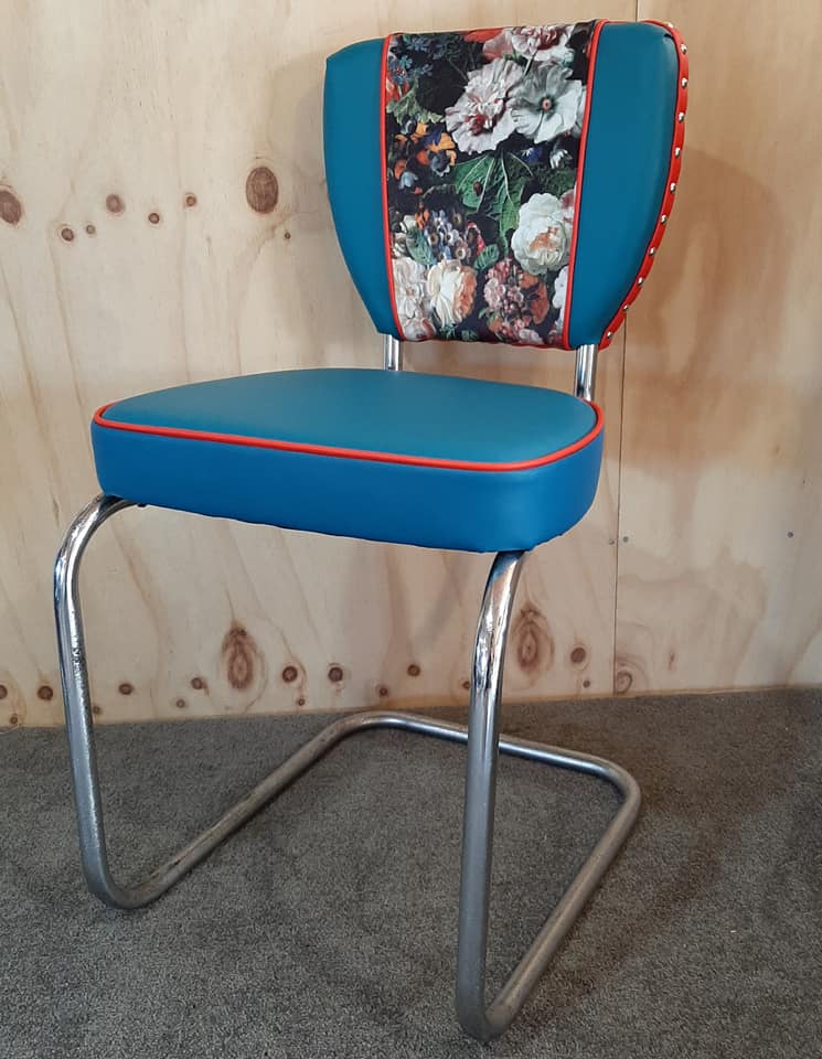 Flower bomb Chrome Chairs