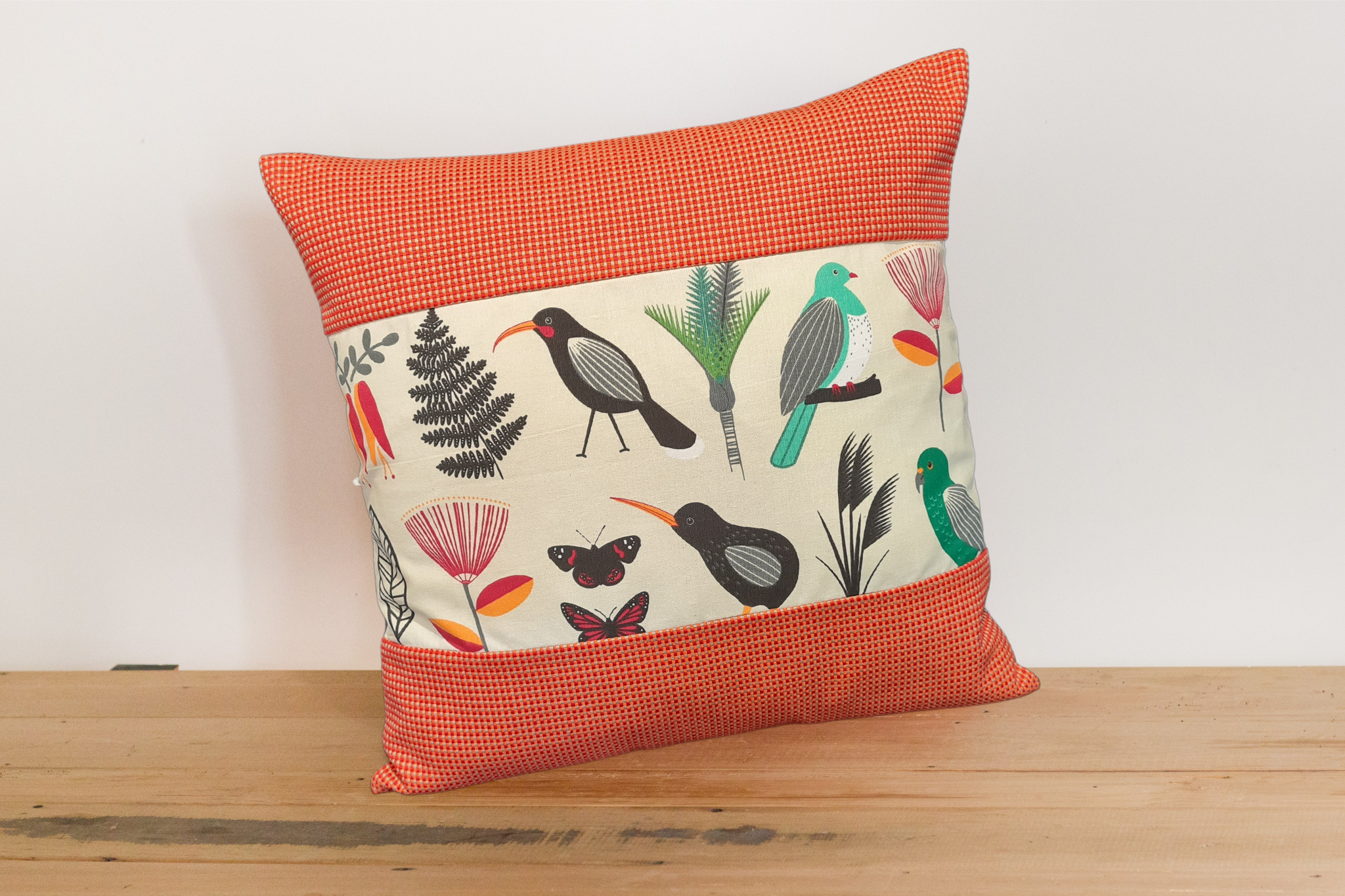 NZ Native Bird Theme Cushion Cover - Huia