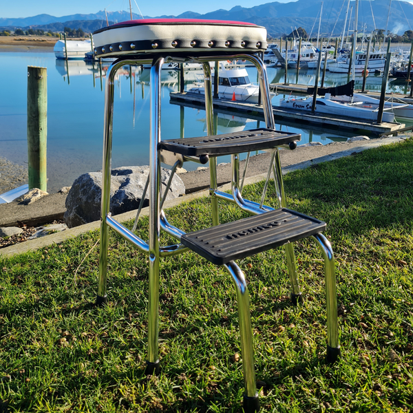 Retro Chrome Step Stool - Seat