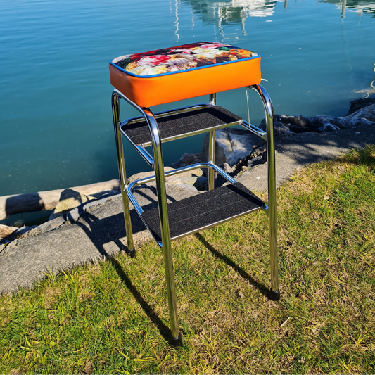 Retro Chrome Step Stool - Seat