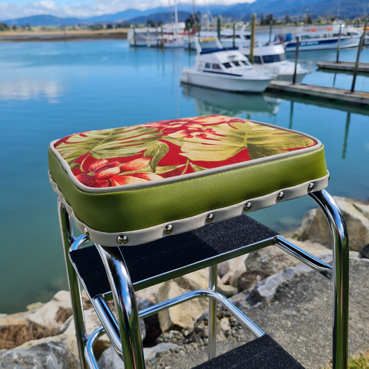 Retro Chrome Step Stool - Seat