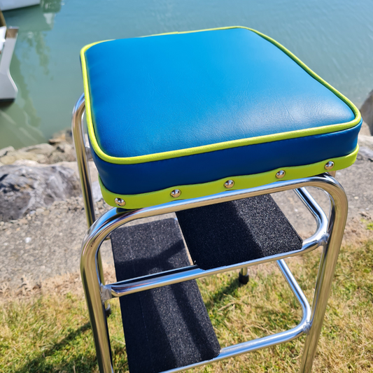 Retro Chrome Step Stool - Seat