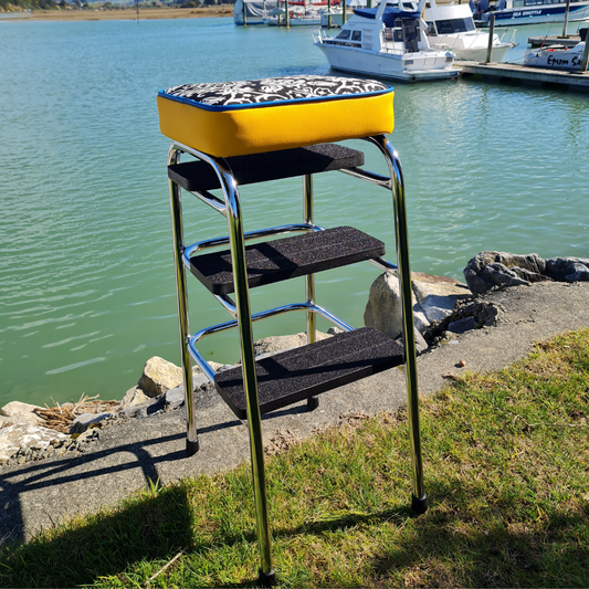Retro Chrome Step Stool - Seat