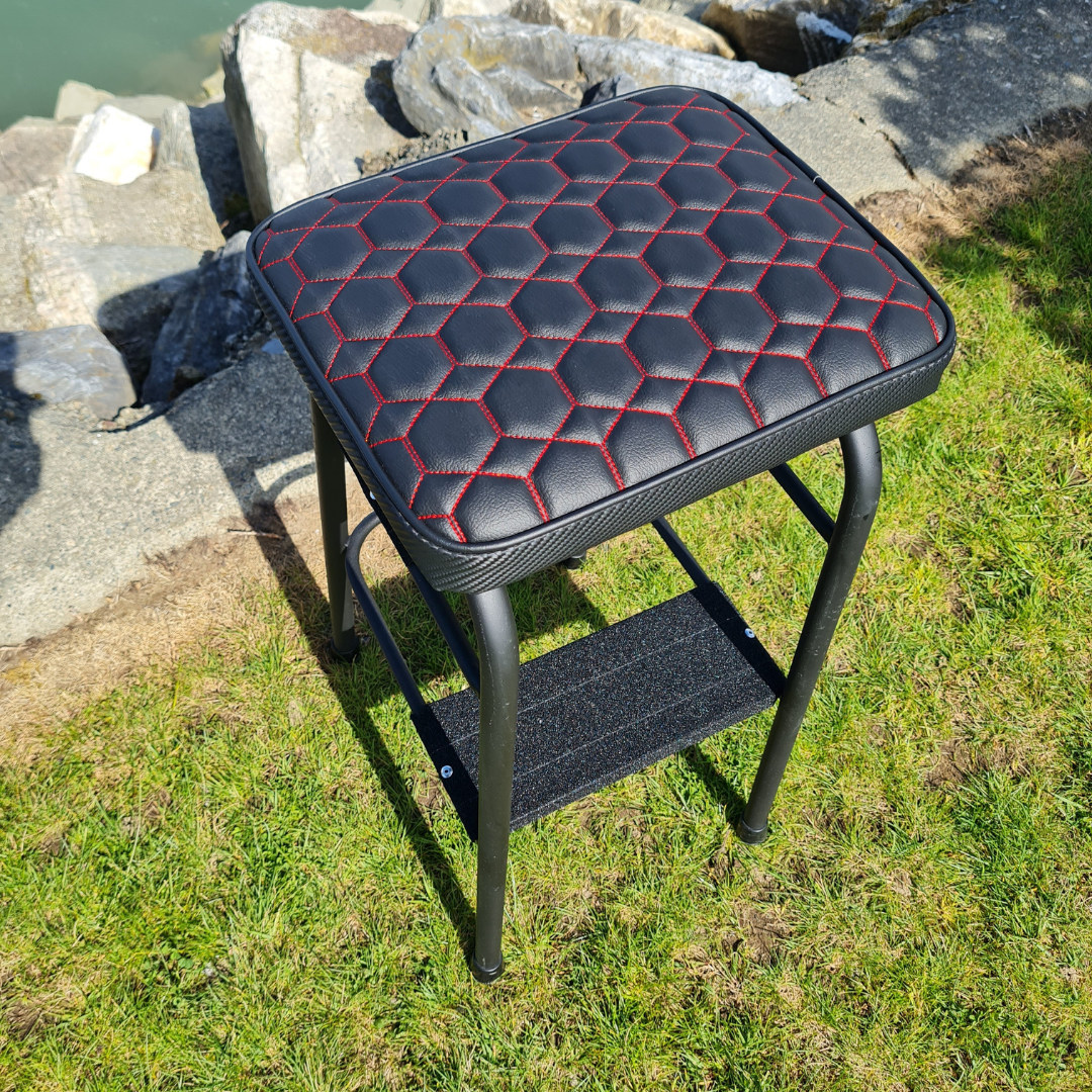 Retro Painted Step Stool - Seat Black