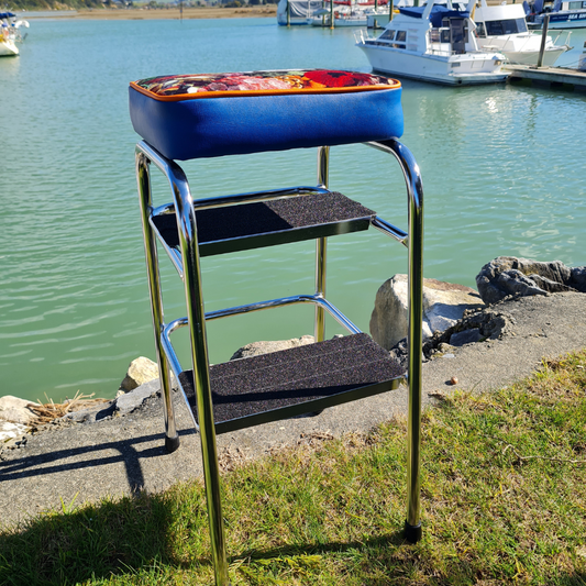 Retro Chrome Step Stool - Seat