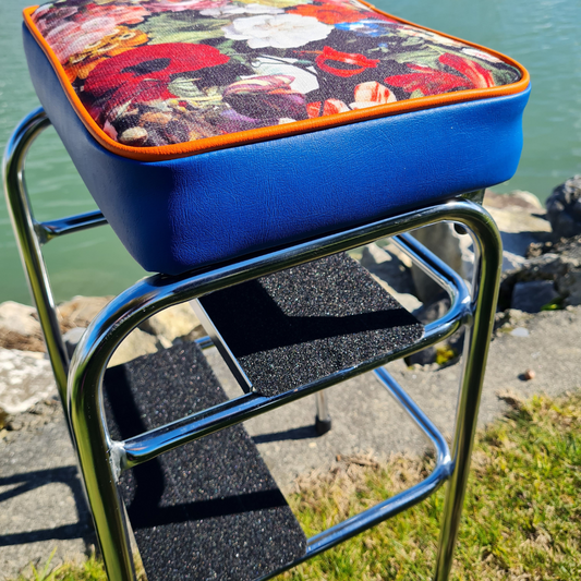 Retro Chrome Step Stool - Seat