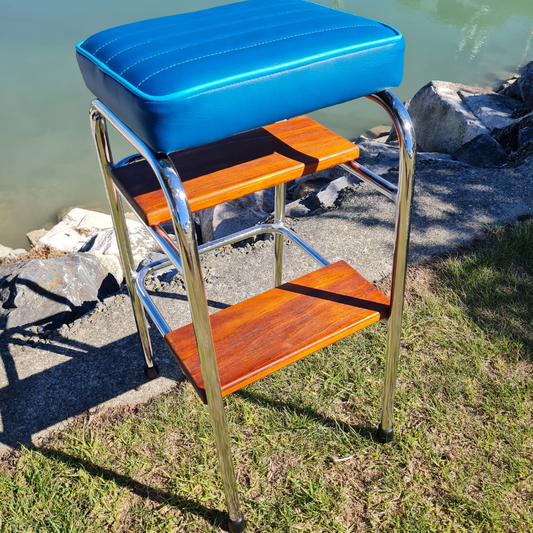 Retro Chrome Step Stool - Seat