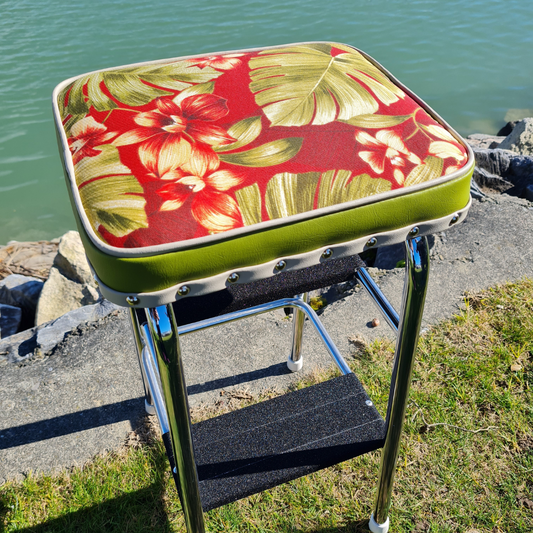 Retro Chrome Step Stool - Seat