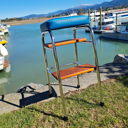 Retro Chrome Step Stool - Seat