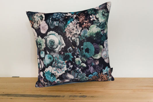 Flowerbomb - Frost and Keylargo / Ocean Cushion Cover