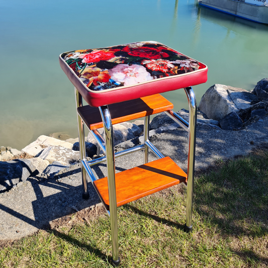 Retro Chrome Step Stool - Seat
