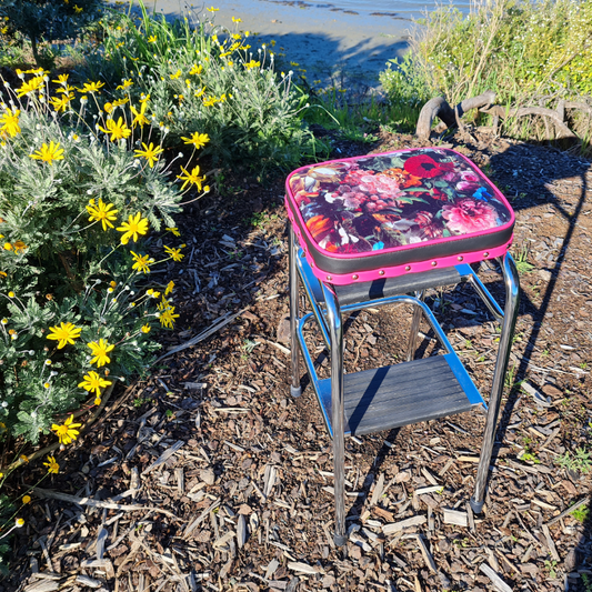 Retro Chrome Stool - Seat
