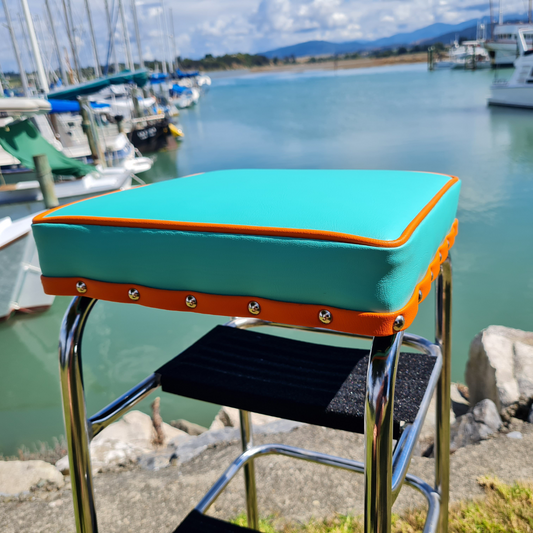 Retro Chrome Step Stool - Seat
