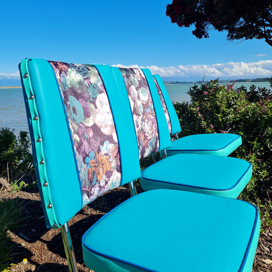 Kitchen Chairs mixed set of 6