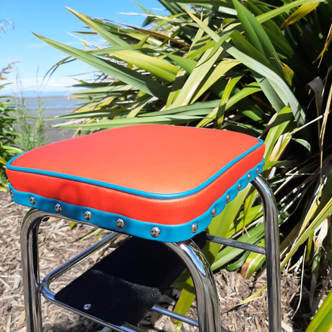 Retro Chrome Step Stool - Seat