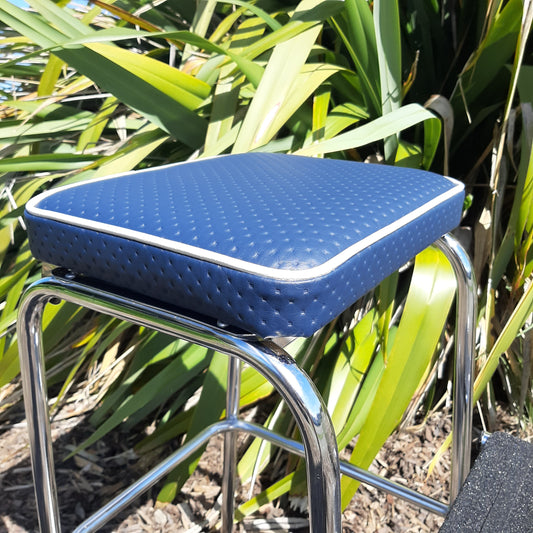 Retro Chrome Step Stool - Seat