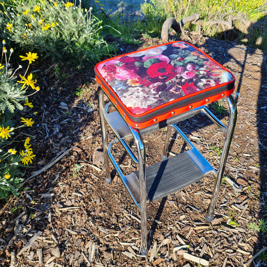Retro Chrome Stool - Seat