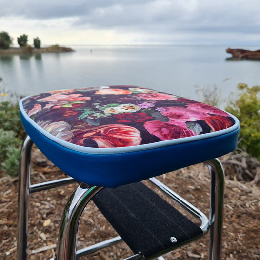 Retro Chrome Step Stool - Seat